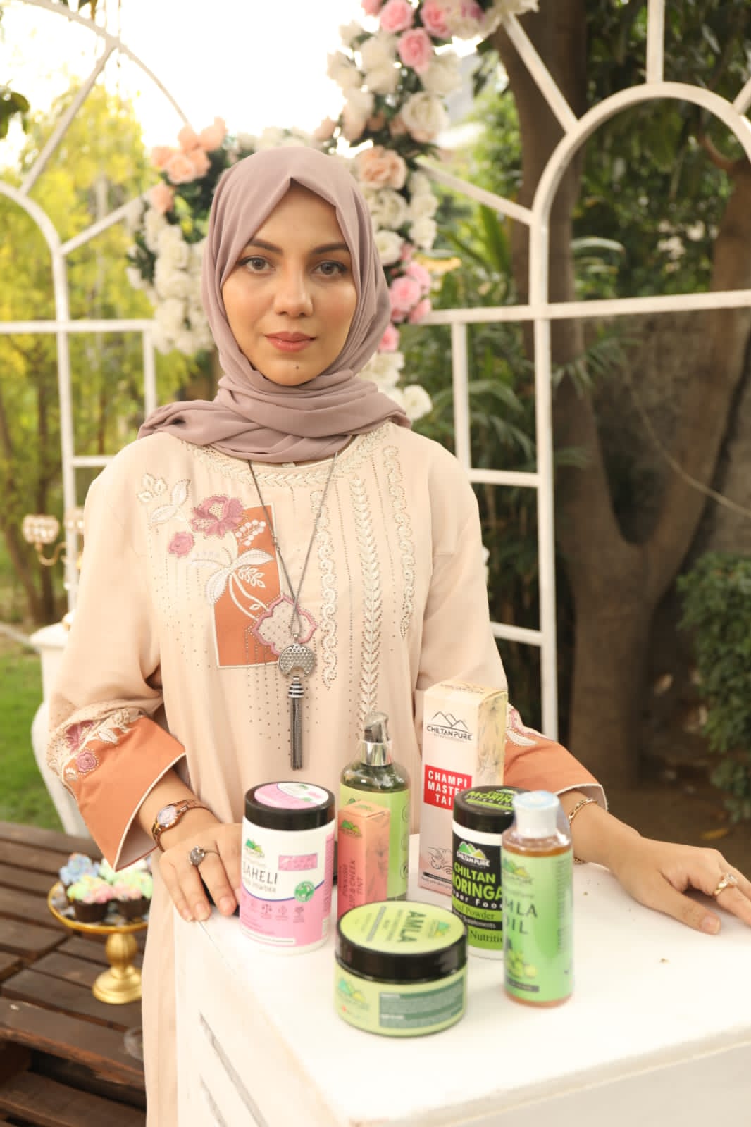 Amla Hair Conditioning Mask - Keep Hair Follicles Scalp healthy[آملہ] - Image 6