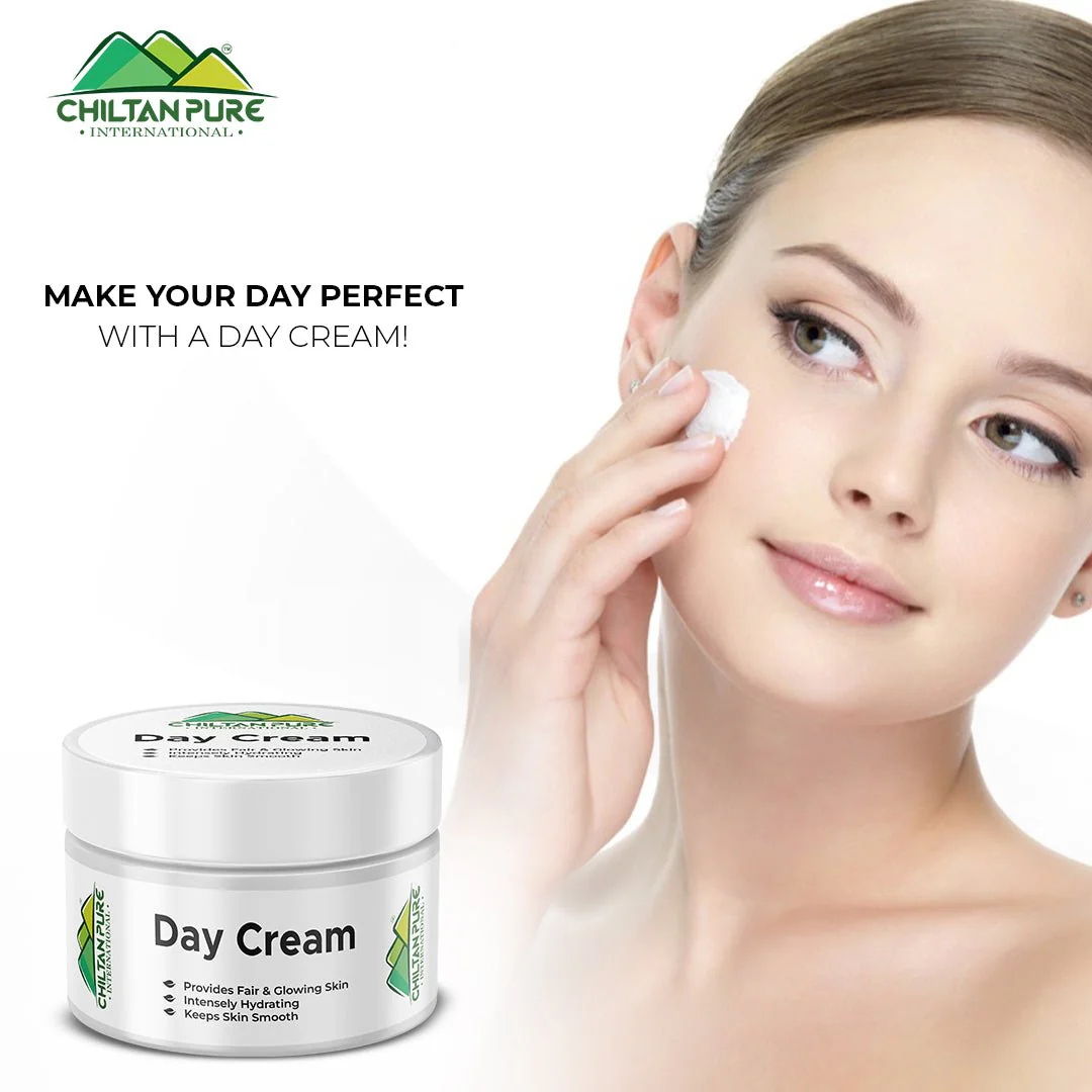Day Cream – Promotes Blood Circulation , Reduces Aging Signs & Removes Sun Tan 50ml - Image 3